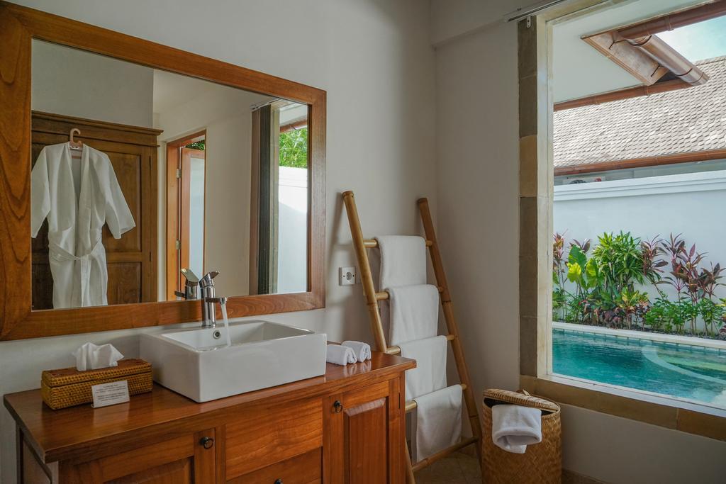 Two Lizards Beach Villas Sanur  Exterior photo