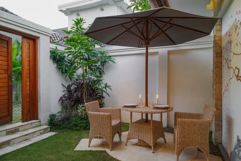 Two Lizards Beach Villas Sanur  Exterior photo