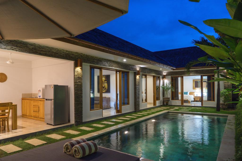 Two Lizards Beach Villas Sanur  Exterior photo